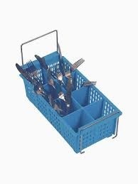 Bestekinzet-en draagkorf-met wegklapbare grepen